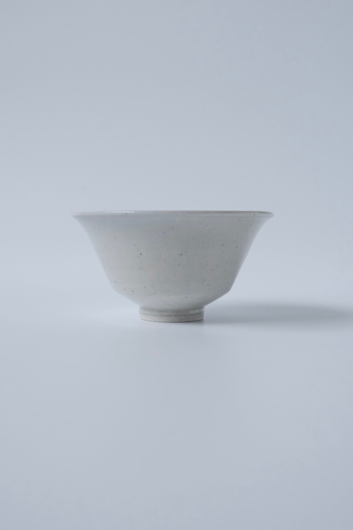 白磁輪線ご飯茶碗