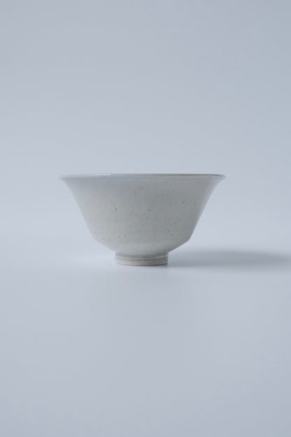白磁輪線ご飯茶碗