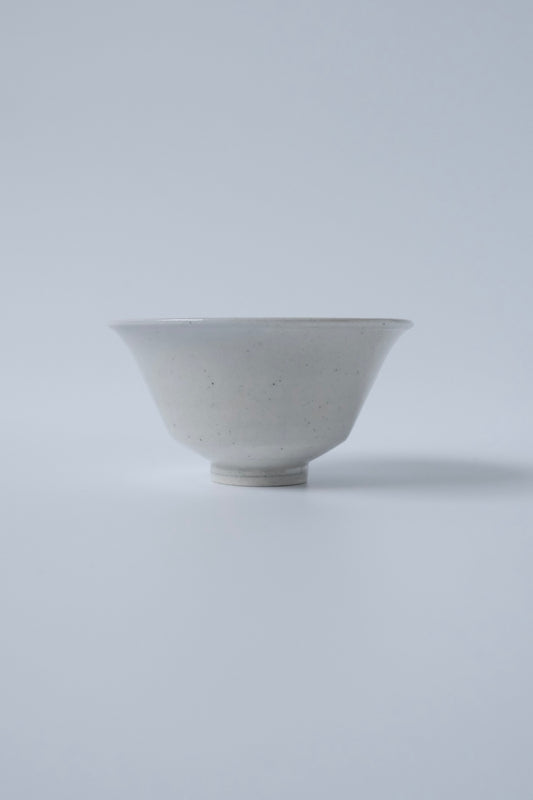 白磁輪線ご飯茶碗
