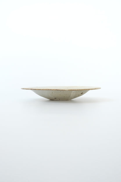 粉引丸み皿