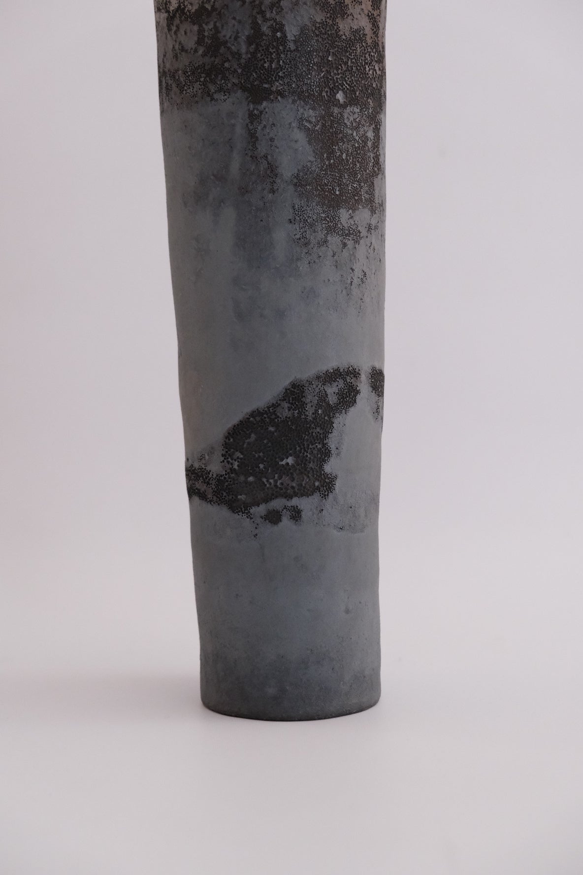 炭化銀彩花入 (花入)