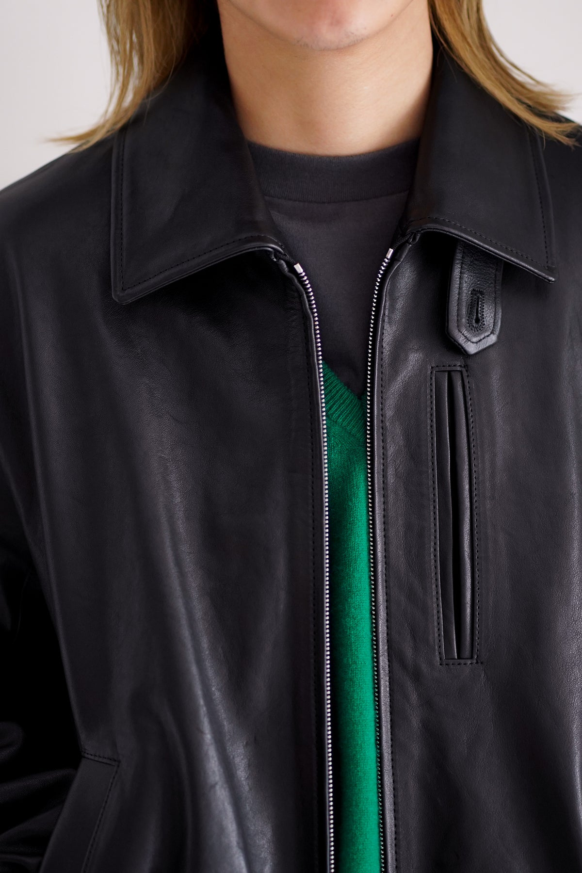 CALF ZIP SHORT JACKET