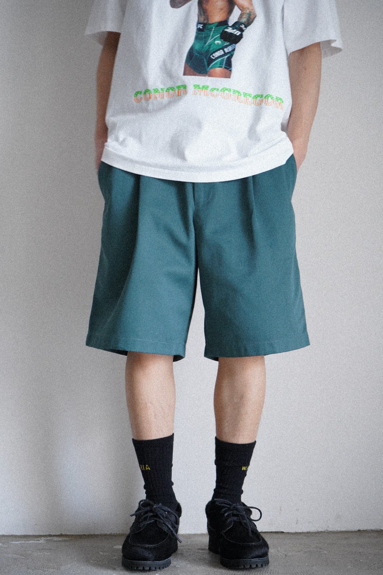 DICKIES / PLEATED SHORT TROUSERS