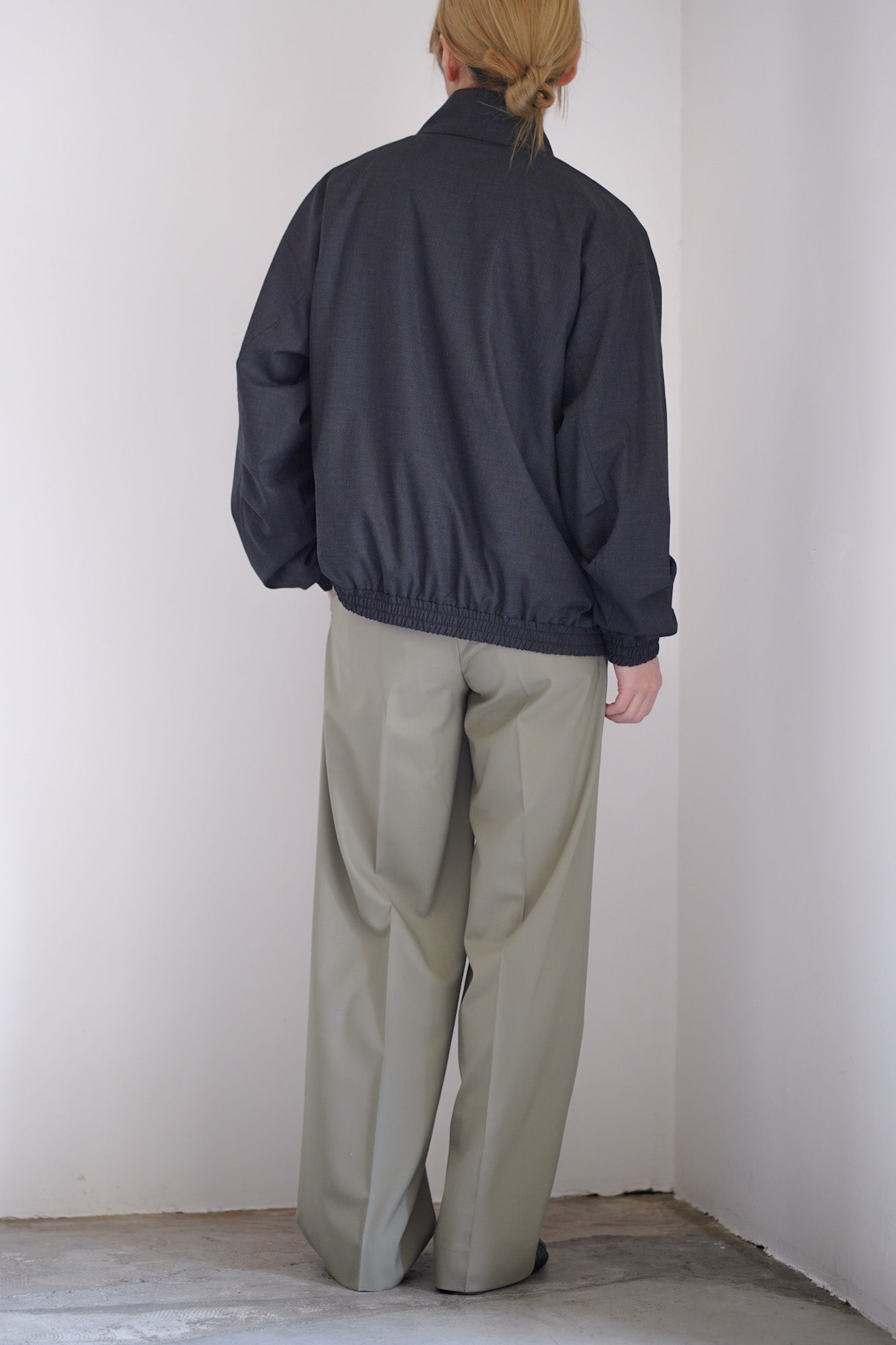 ULTRA FINE TROPICAL WOOL TWO-TUCK SLACKS