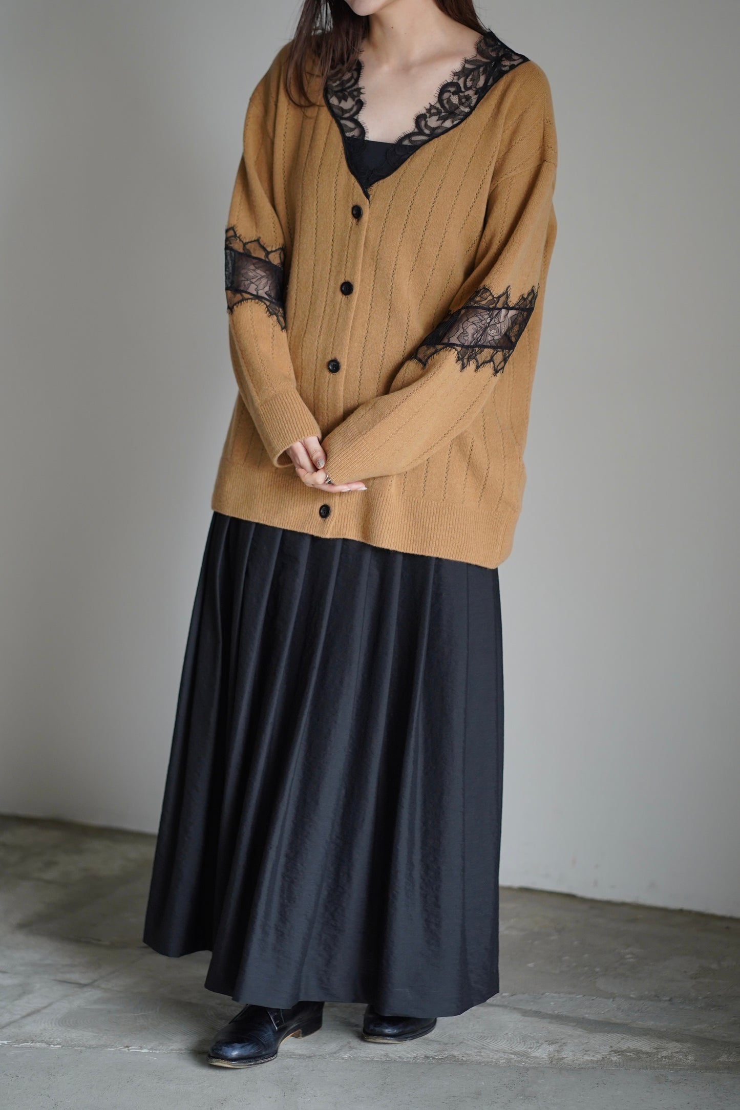 OVERSIZED HAIRY LACE PANELED KNIT CARDIGAN