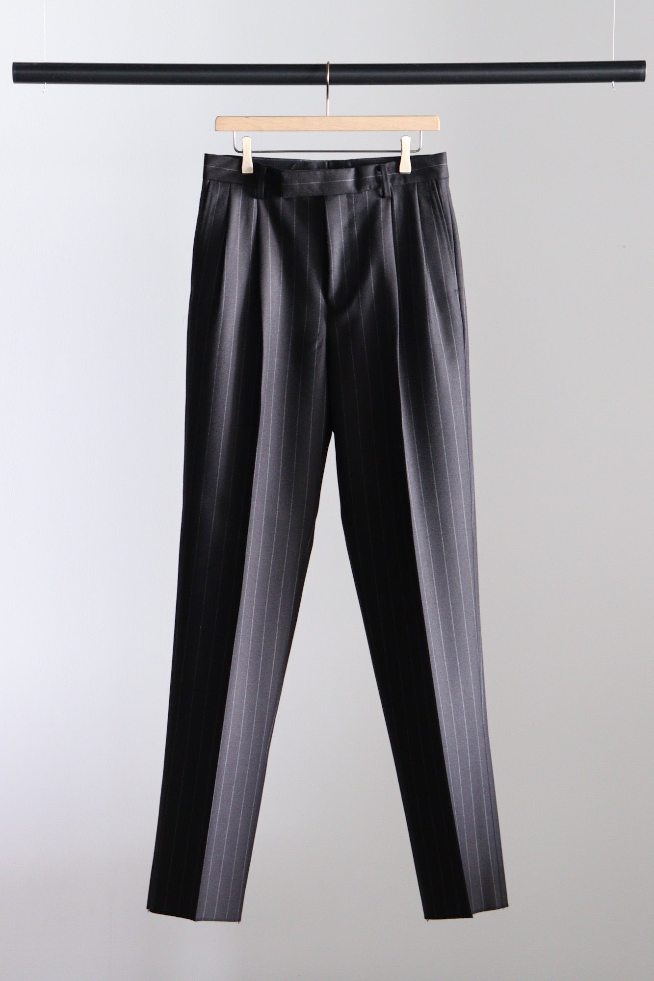 DOUBLE PLEATS TROUSERS
