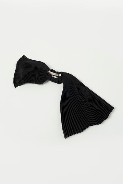 SHEER PLEATED BARRETTE
