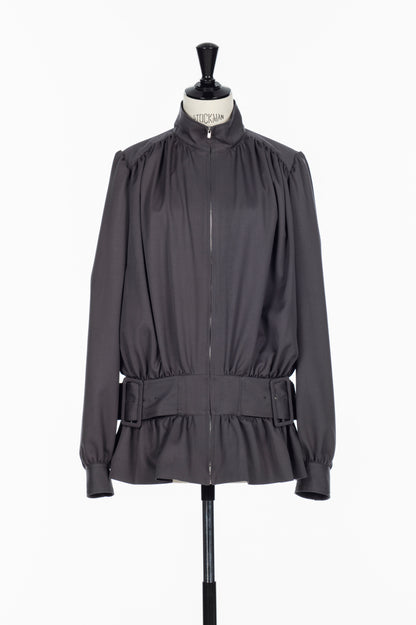FINE WOOL SUITING GATHERED BELTED BLOUSON