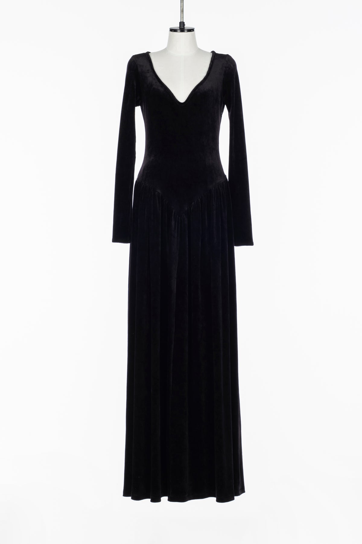 VELOUR SWEETHEART MAXI DRESS