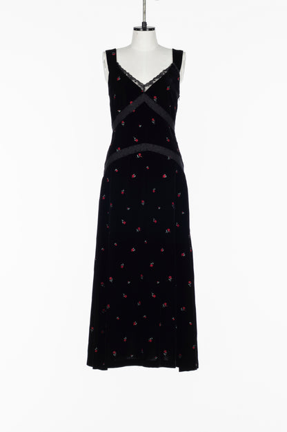 ROSE EMBROIDERED VELVET DRESS