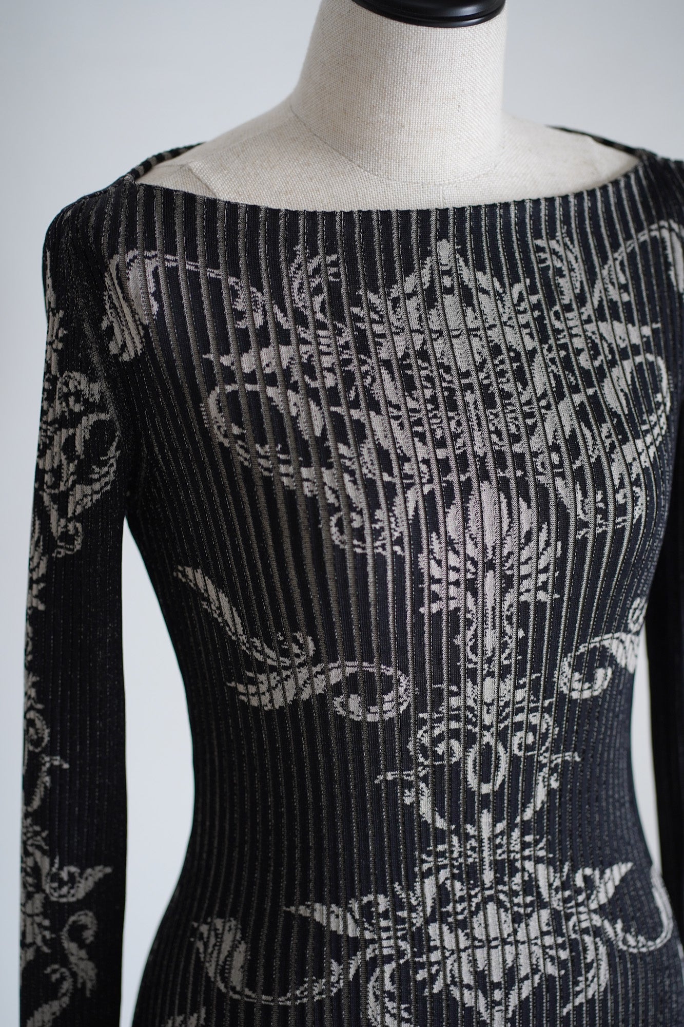 FETICO | DAMASK PATTERN RIB KNIT TOP – イデアル公式オンラインショップ