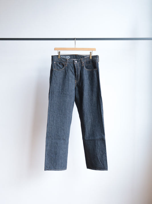 SOCIAL SCULPTURE 01 NARROW MUD OD