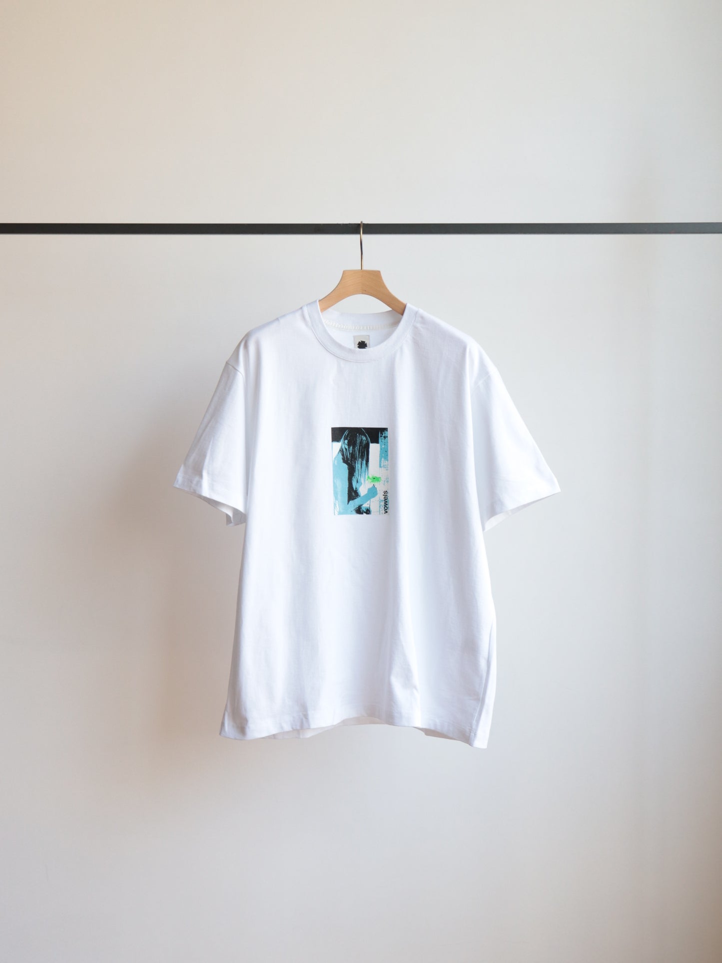 FLOWER TEE