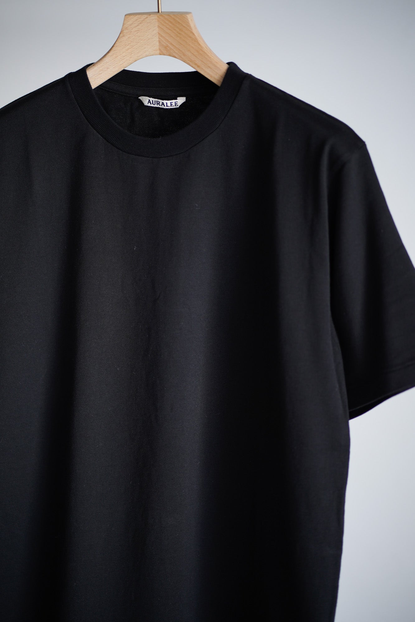 LUSTER PLAITING TEE