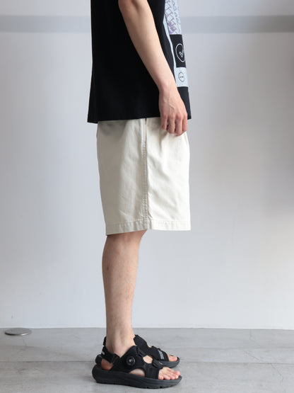 TWO TUCK SHORTS