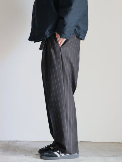 DOUBLE PLEATS TROUSERS