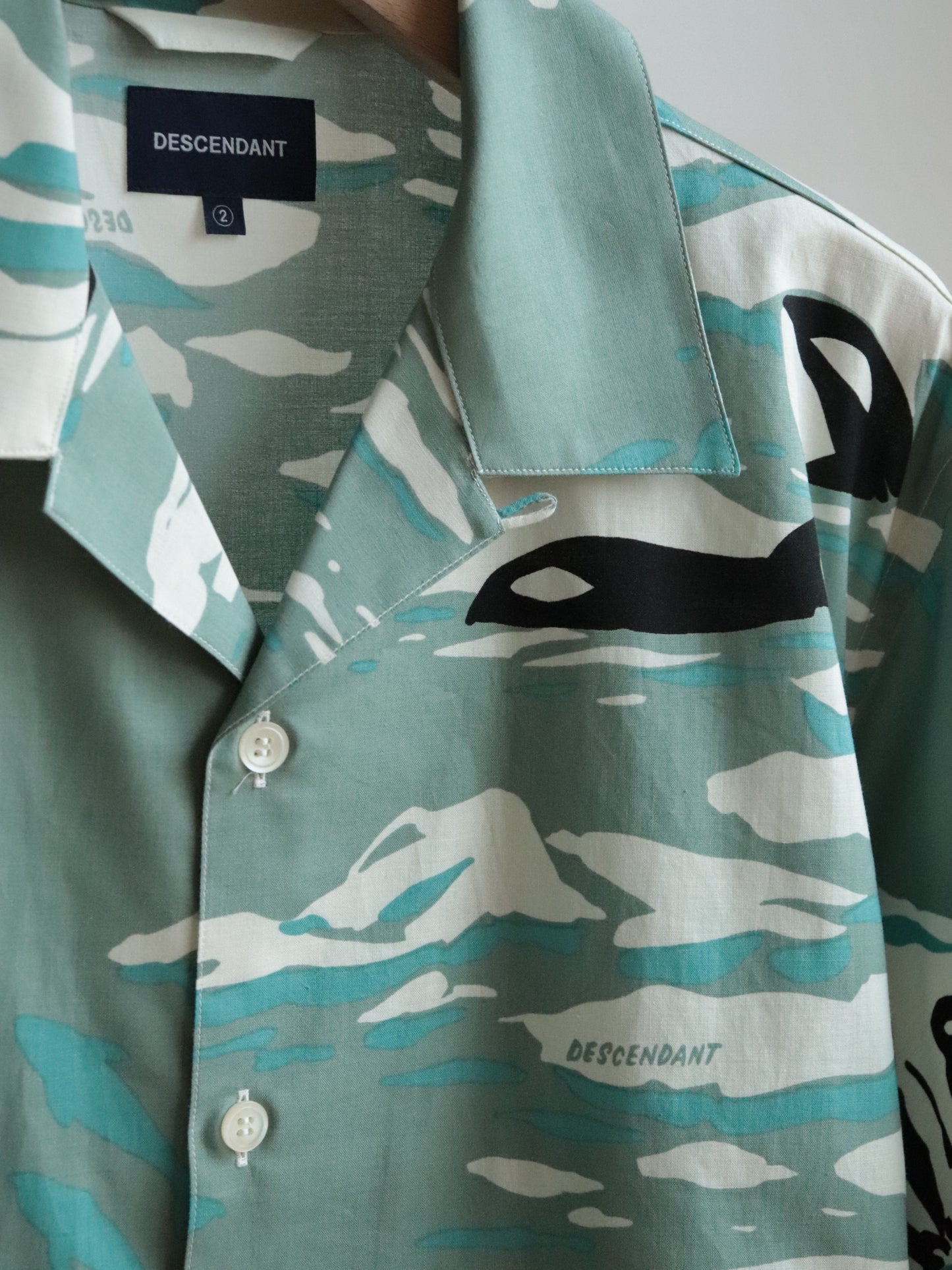 EDGD OPEN COLLAR TEXTILE SS SHIRT