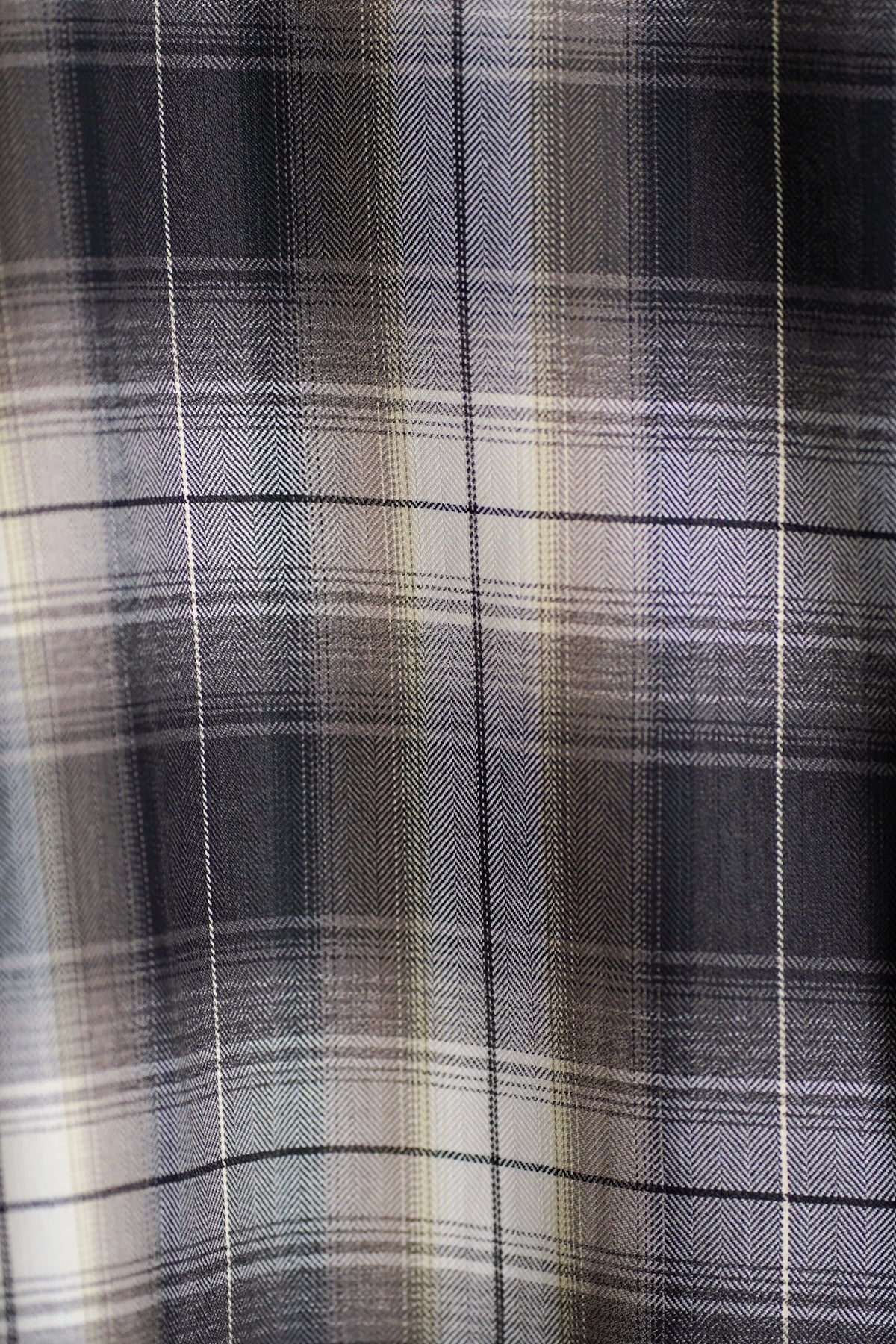 SUPER LIGHT WOOL CHECK SHIRT