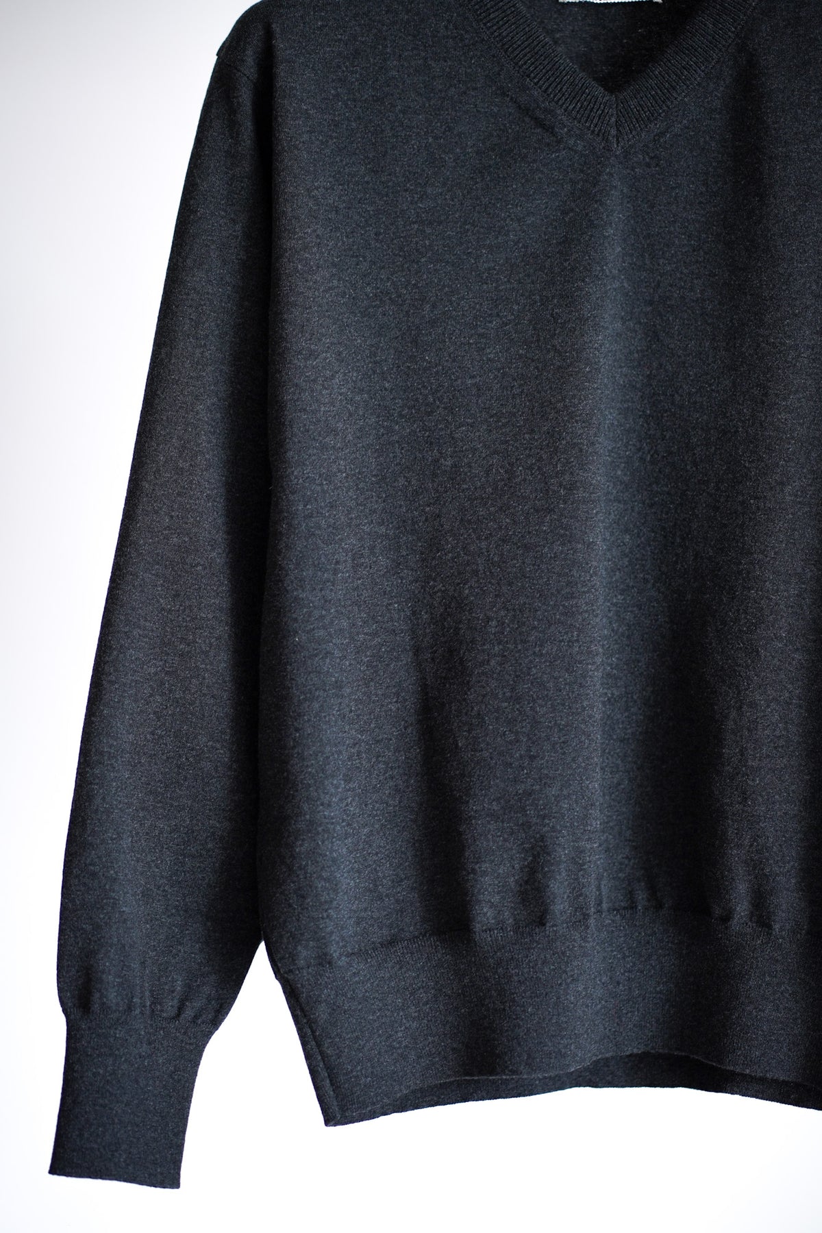 HIGH TWIST WOOL KNIT V-NECK P/O