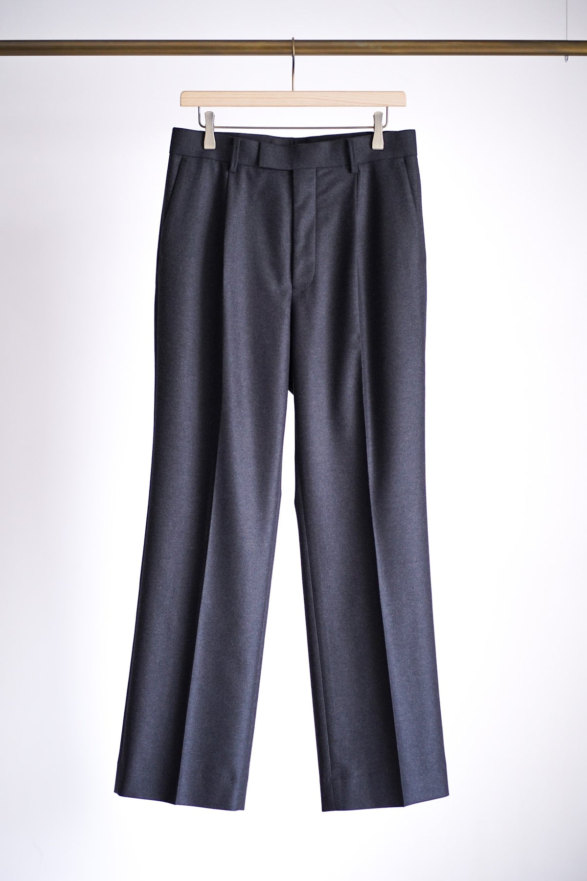 WOOL FULLING FLANNEL ONE-TUCK SLACKS