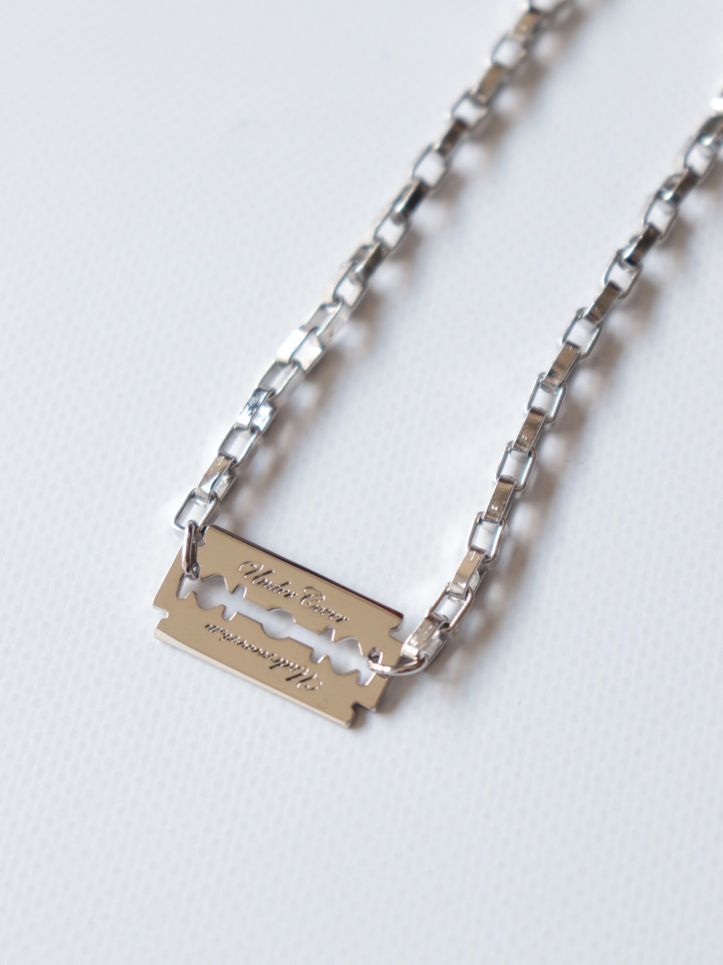 UP2F4A01 / BRACELET