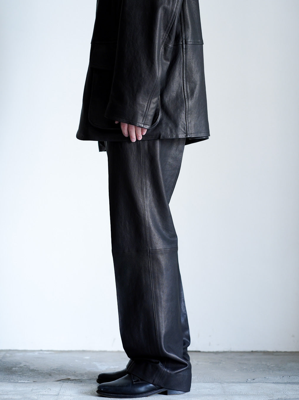 TEXTURED LAMB LEATHER PANTS