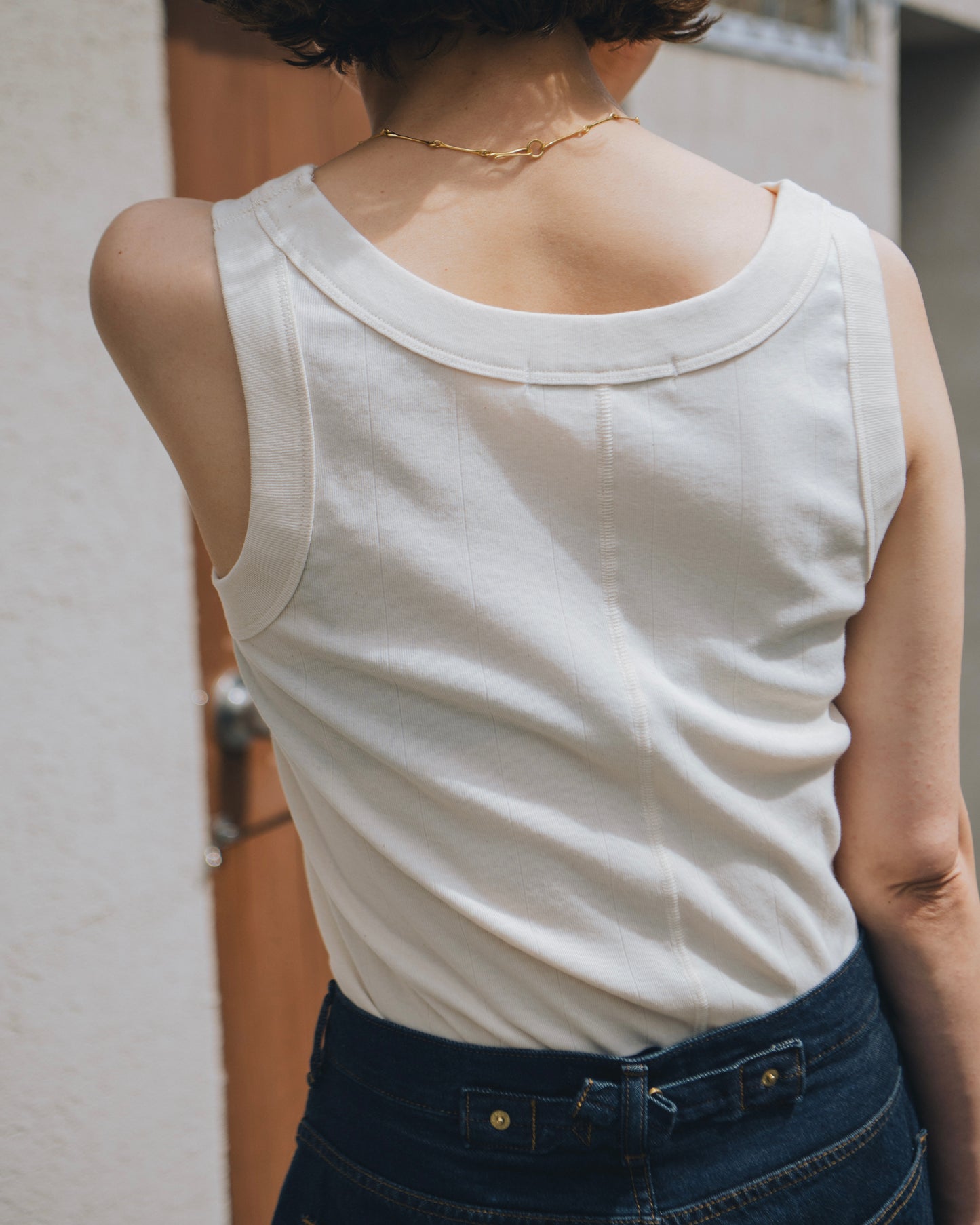 OMIT RIB TANK