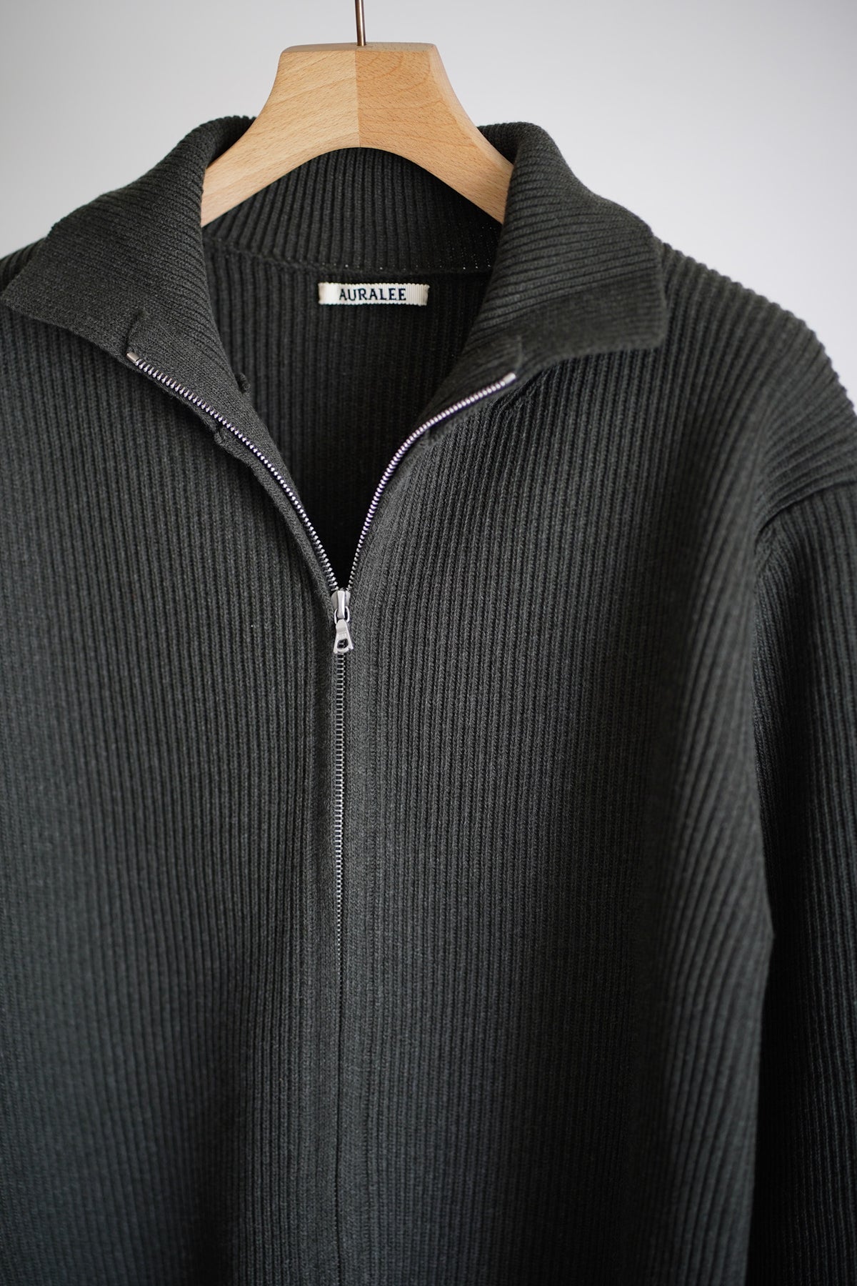 SUPER FINE WOOL RIB KNIT ZIP CARDIGAN