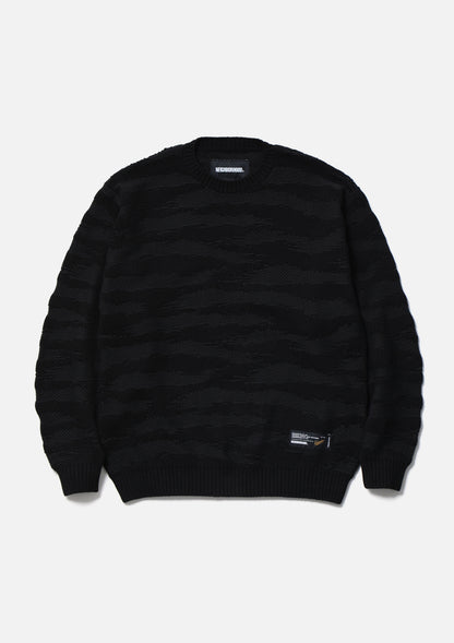 CAMO PATTERN CREWNECK SWEATER