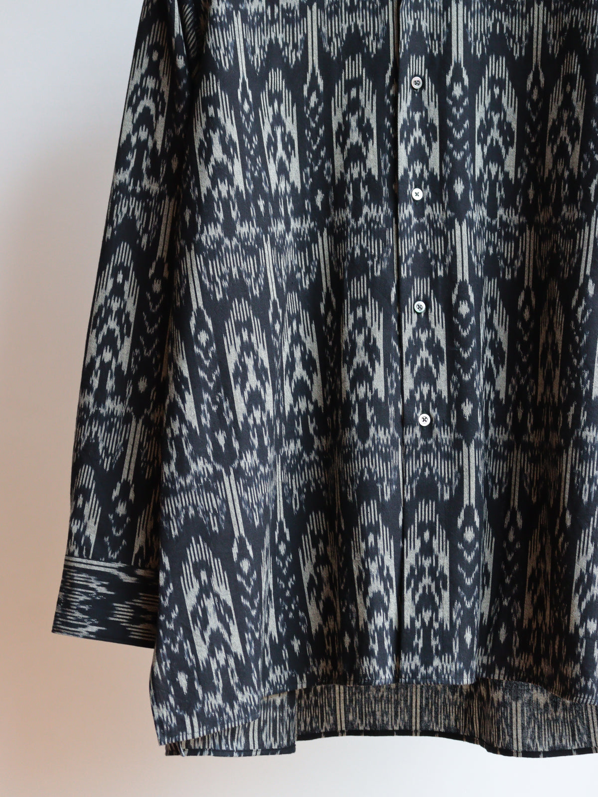 SHIRT152 Morris IKAT print