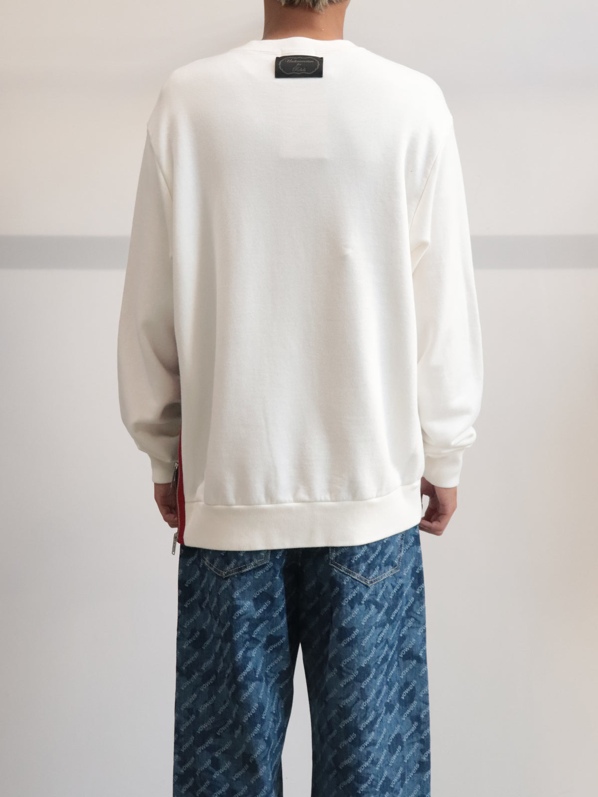 SIDE ZIP SWEAT