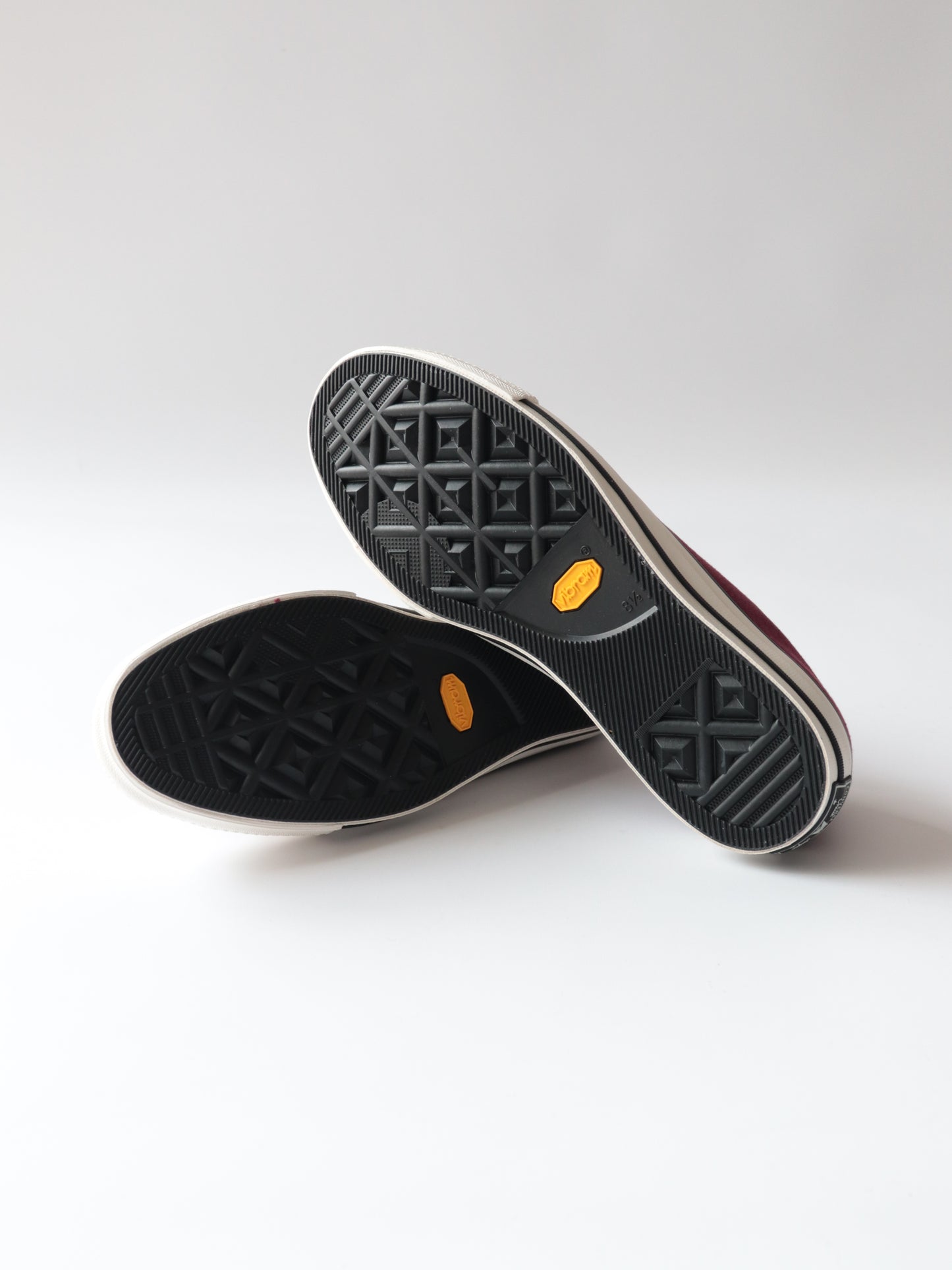 CHUCK TAYLOR CANVAS OX