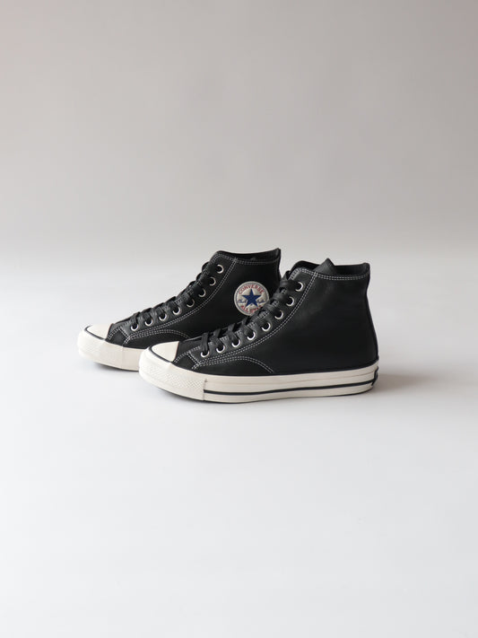 CHUCK TAYLOR LEATHER HI
