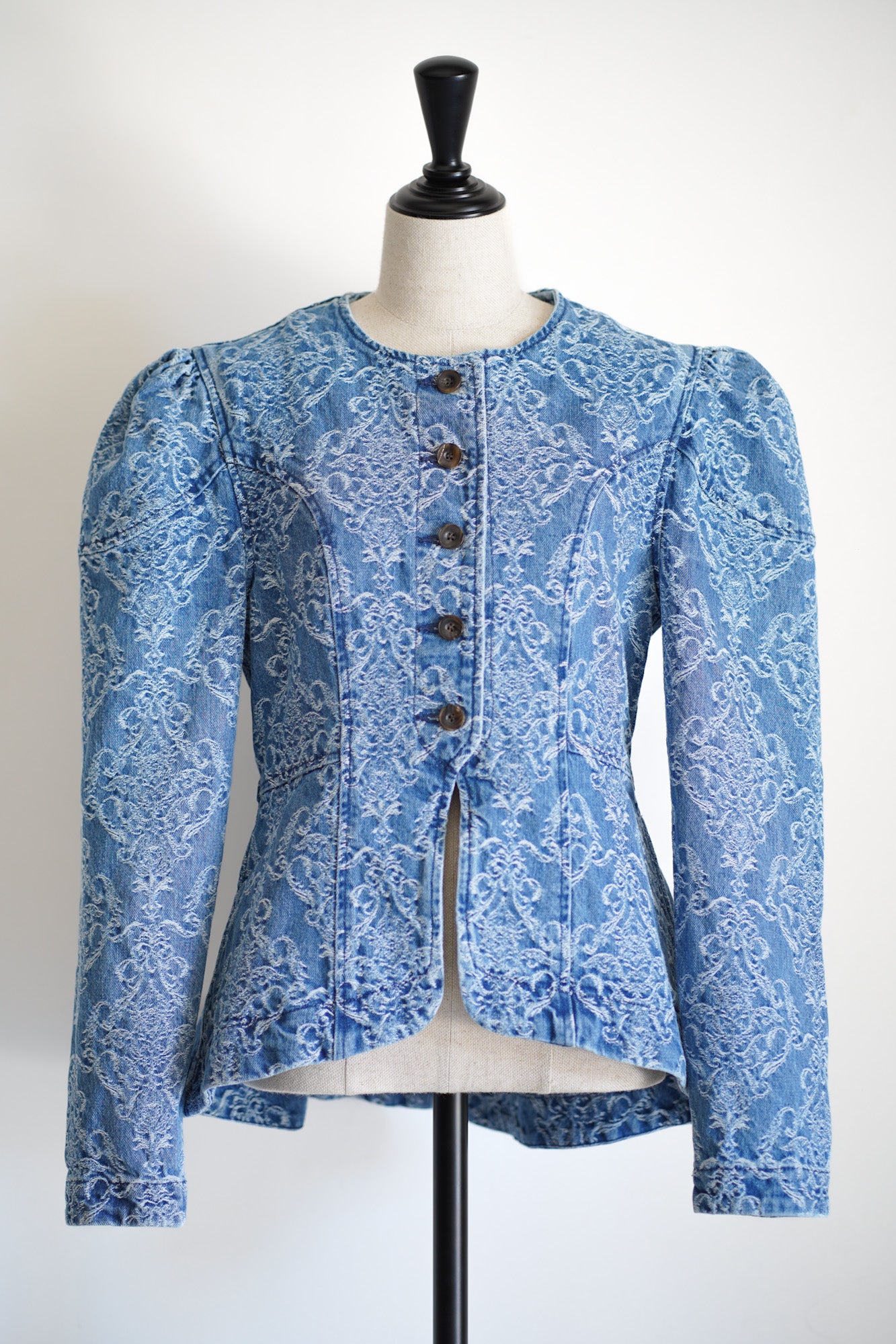 DAMASK-JACQUARD DENIM PEPLUM JACKET