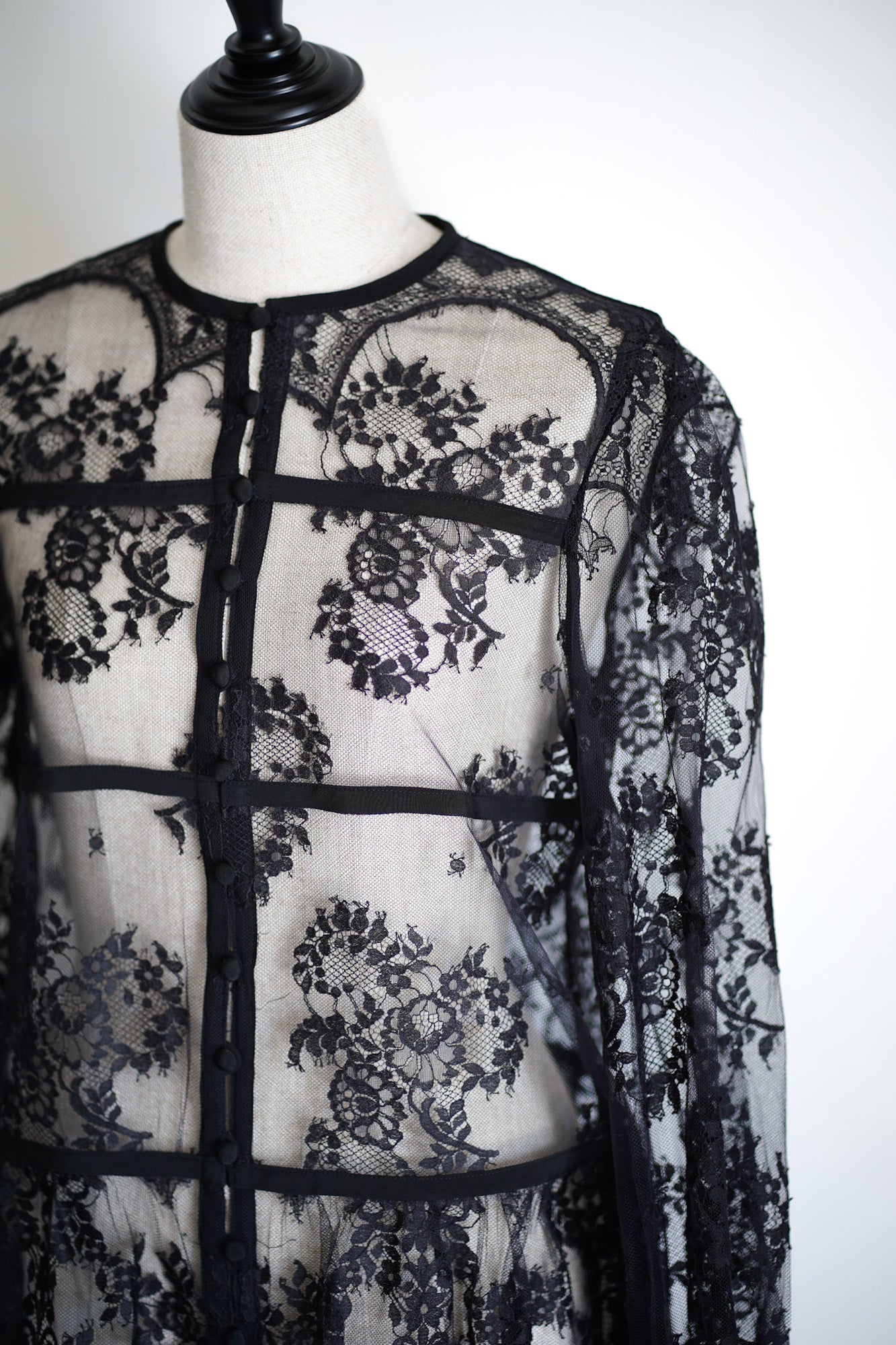 FETICO | LACE GATHERED BLOUSE | 公式通販 – イデアル公式オンライン