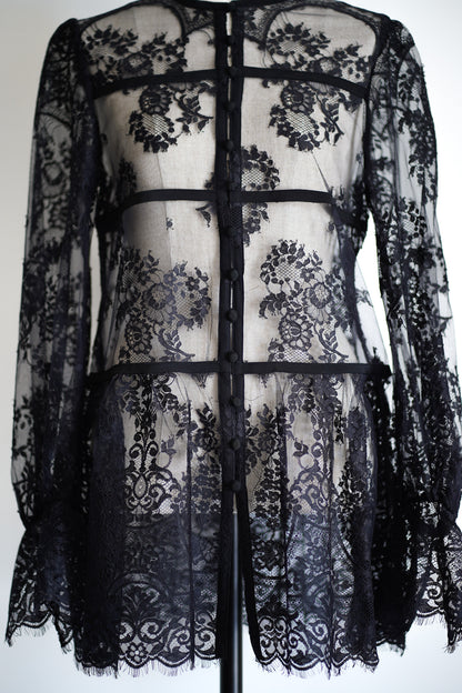 LACE GATHERED BLOUSE
