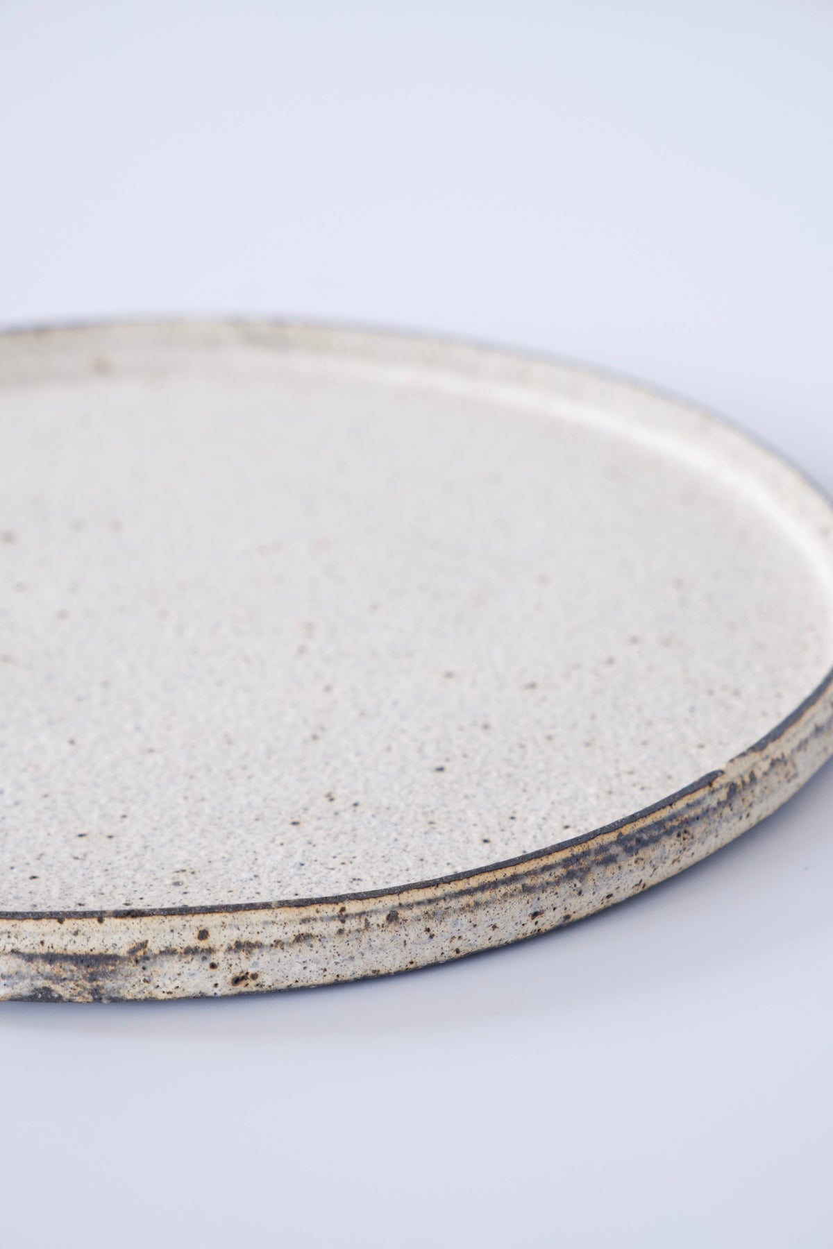 Plate 210 | White