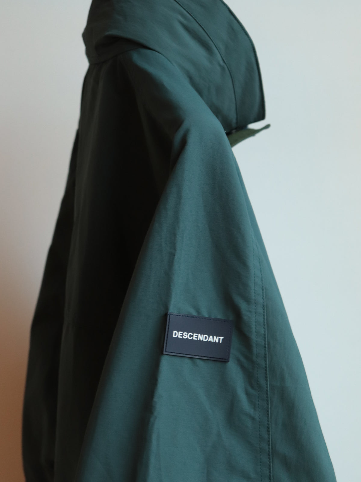 VENT NYLON JACKET