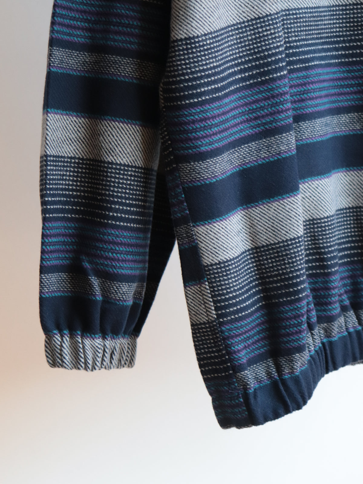 TETTY STRIPE PULLOVER LS SHIRT
