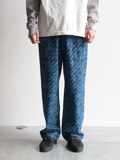 BAGGY FIT DENIM