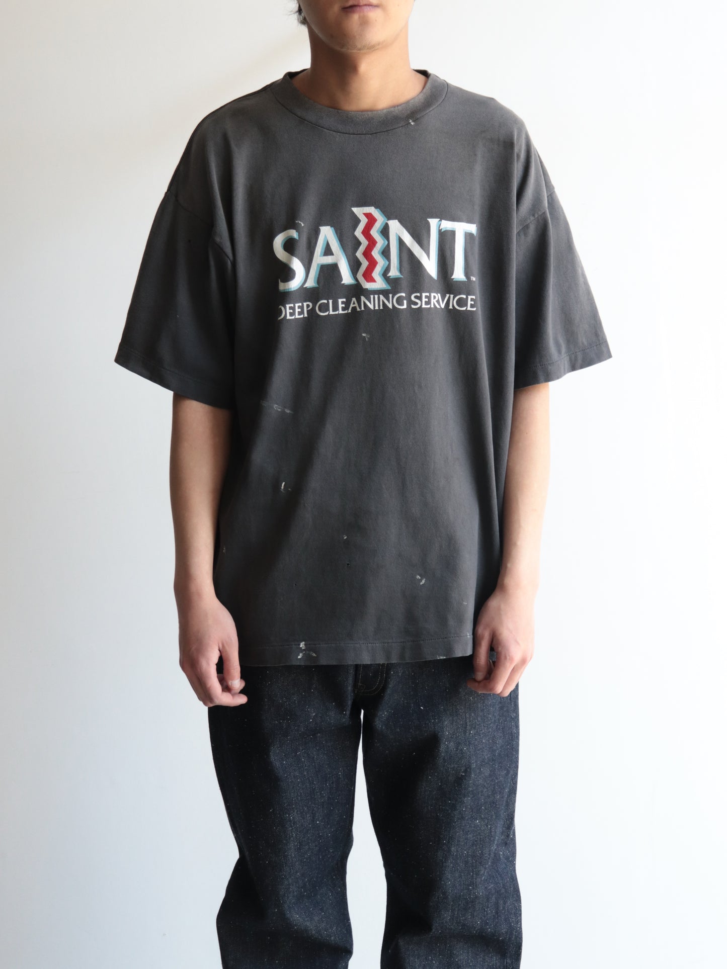 005 / SS T-SHIRT / SAINT