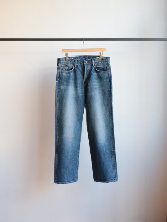 SOCIAL SCULPTURE 01 NARROW DMGD-46