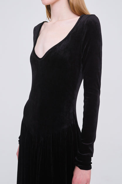 VELOUR SWEETHEART MAXI DRESS