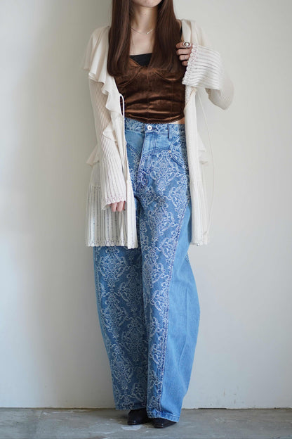 DAMASK-JACQUARD DENIM CURVE-FIT HIGH-RISE JEANS