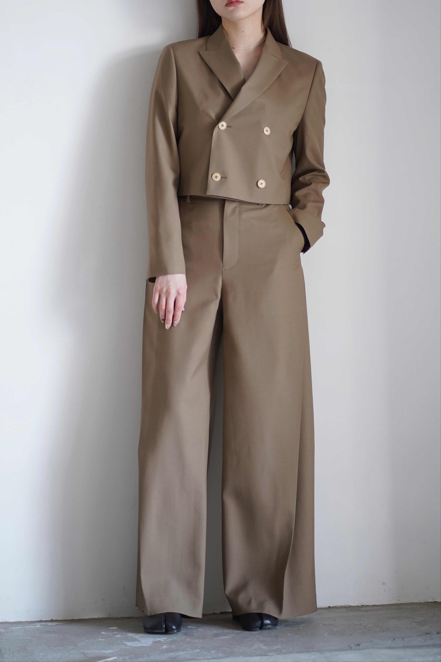 WOOL SIDE TUCK PANTS