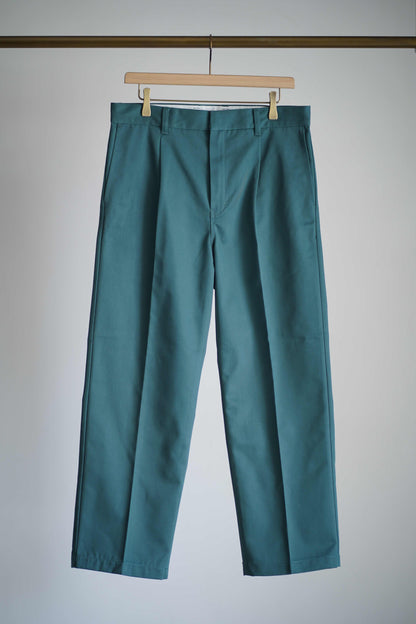 DICKIES / PLEATED TROUSERS