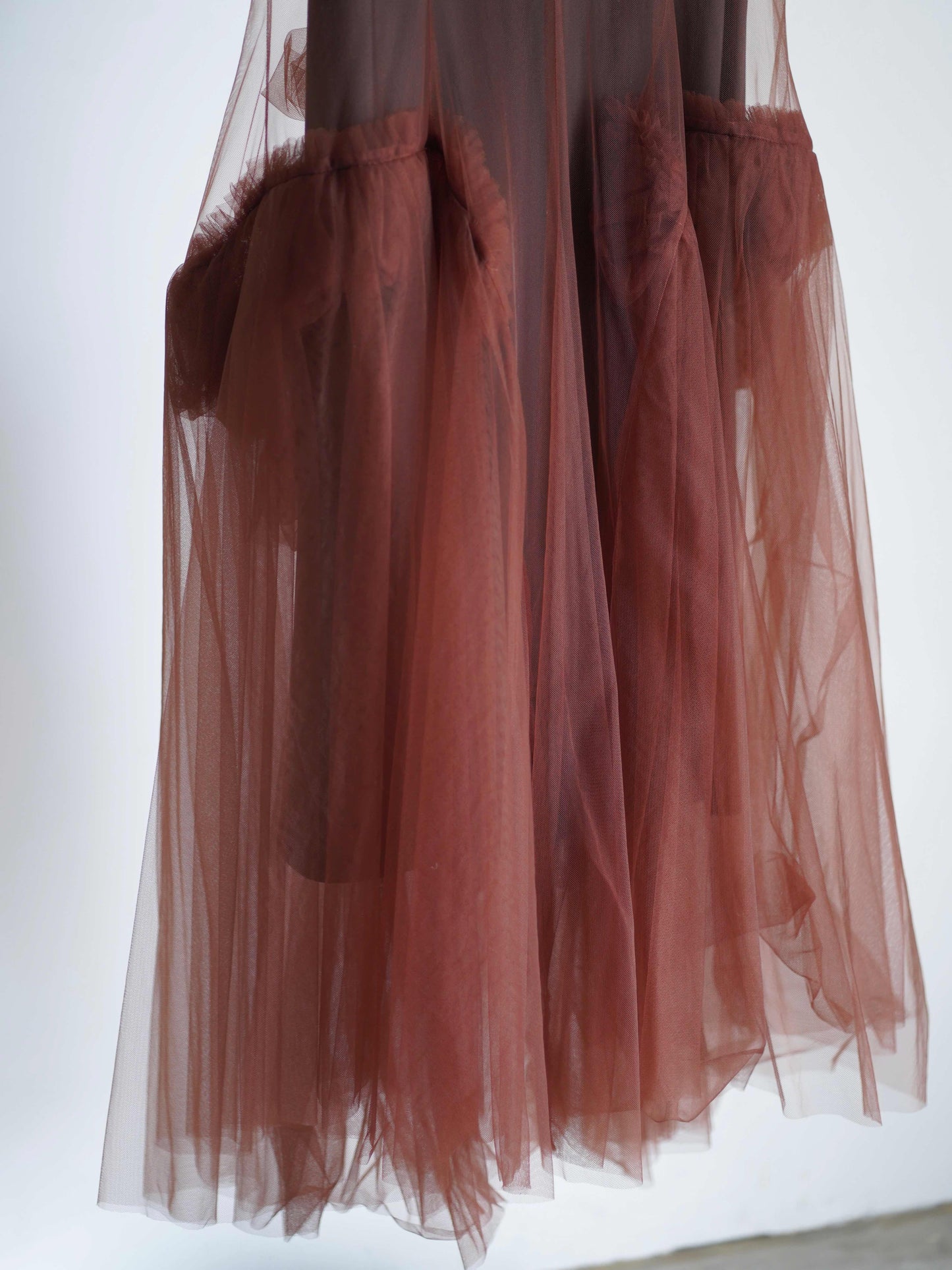 チュールワンピース