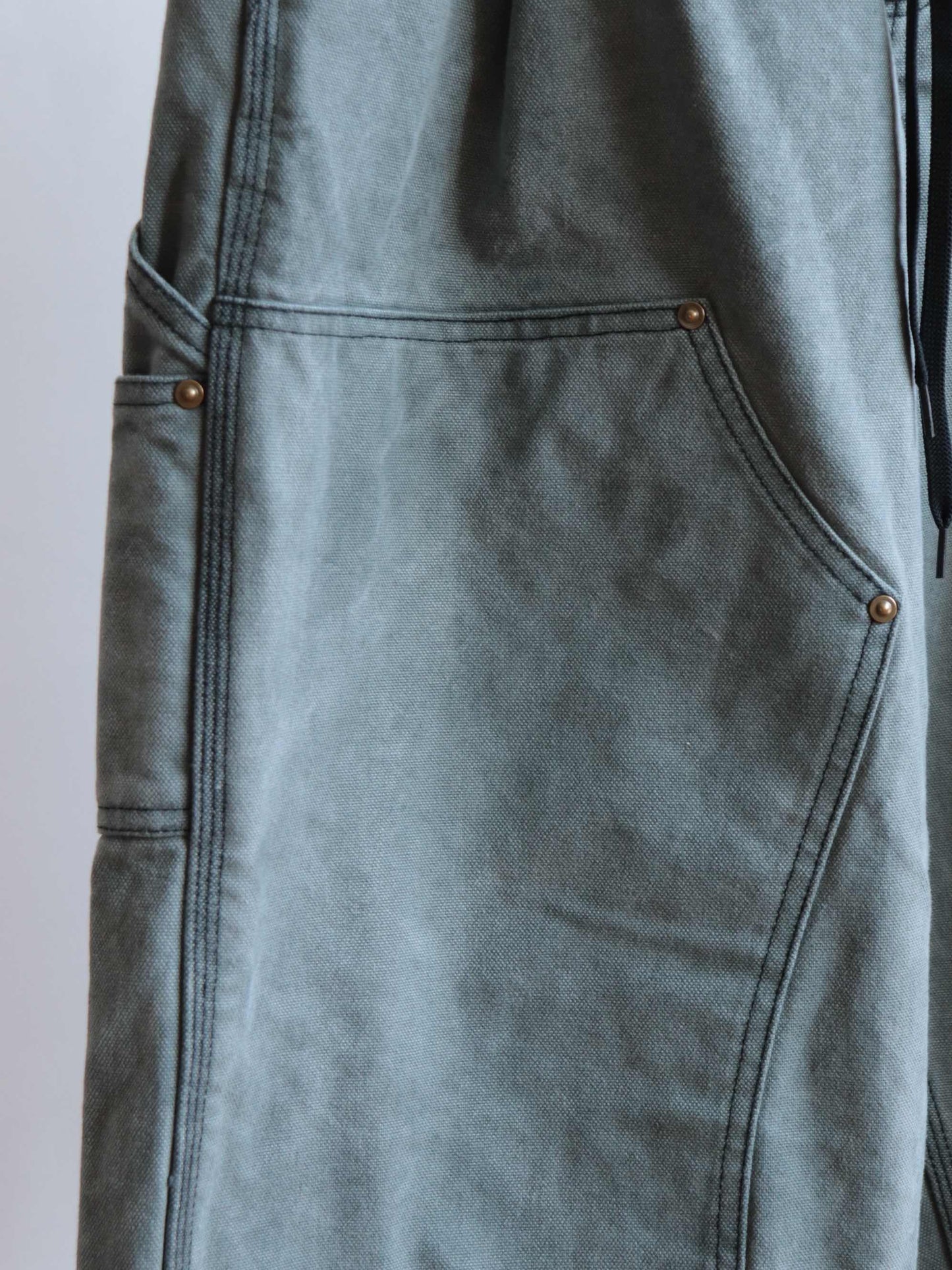 CP71-038 TUCK PANTS