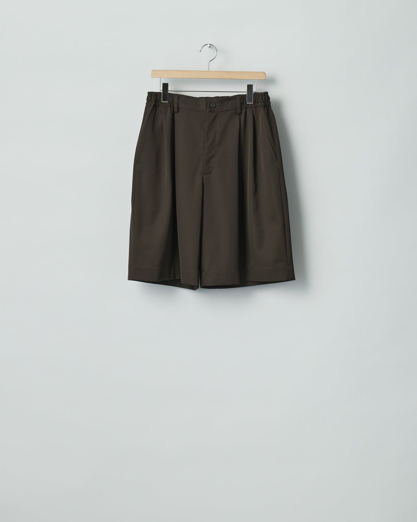 WIDE EASY SHORT TROUSERS