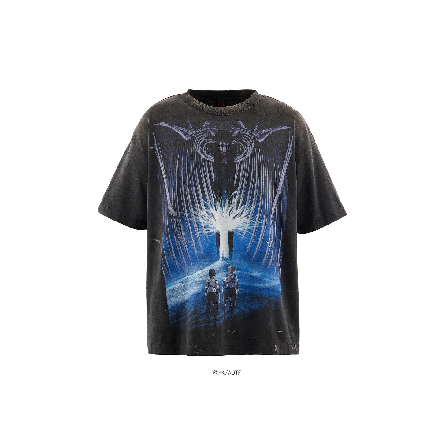 C77 / AOT_SS TEE / ATTACK ON TITAN